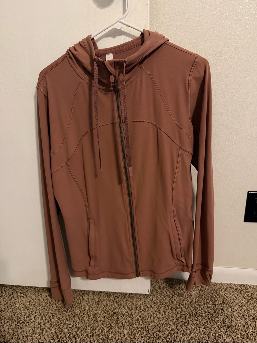 lululemon athletica Women's Zip Hoodie in Dusty Rose